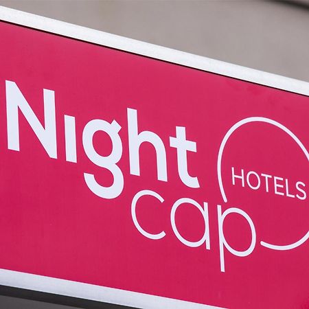Nightcap At Chester Hill Hotel Bankstown Esterno foto