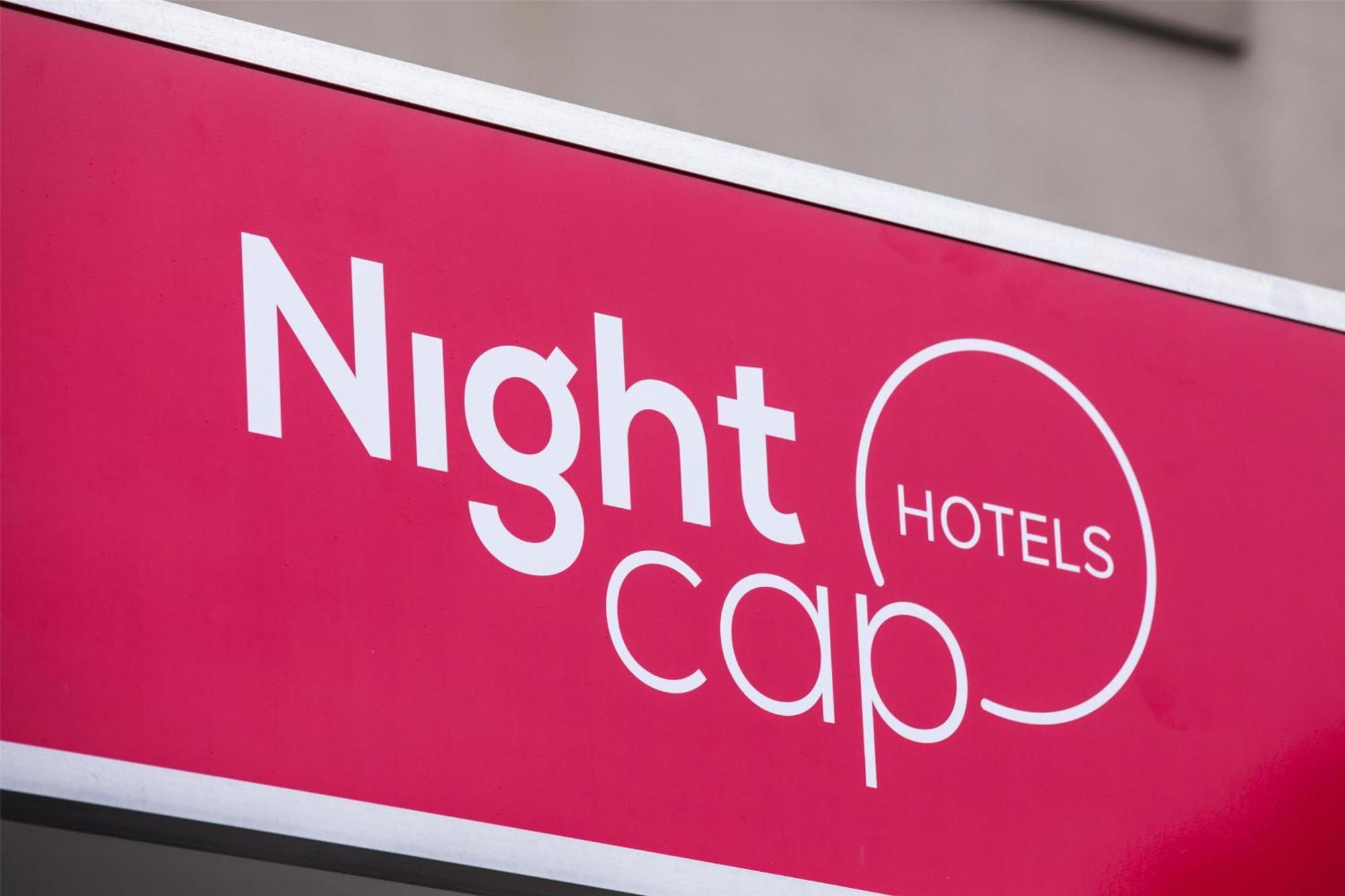 Nightcap At Chester Hill Hotel Bankstown Esterno foto